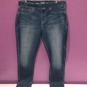 Women’s comfy pull on skinny jeans